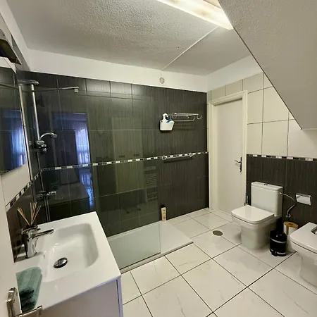 Ocean Dreamscape Willa *