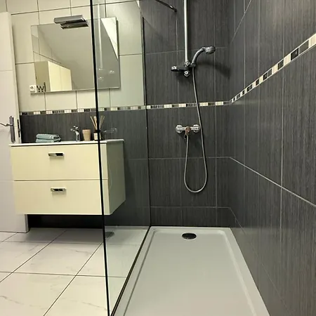 Ocean Dreamscape Willa